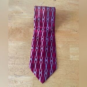 Oleg Cassini‎ Two-Toned Red/Burgundy/White 3.75” Wide Tie SILK Handmade Italy